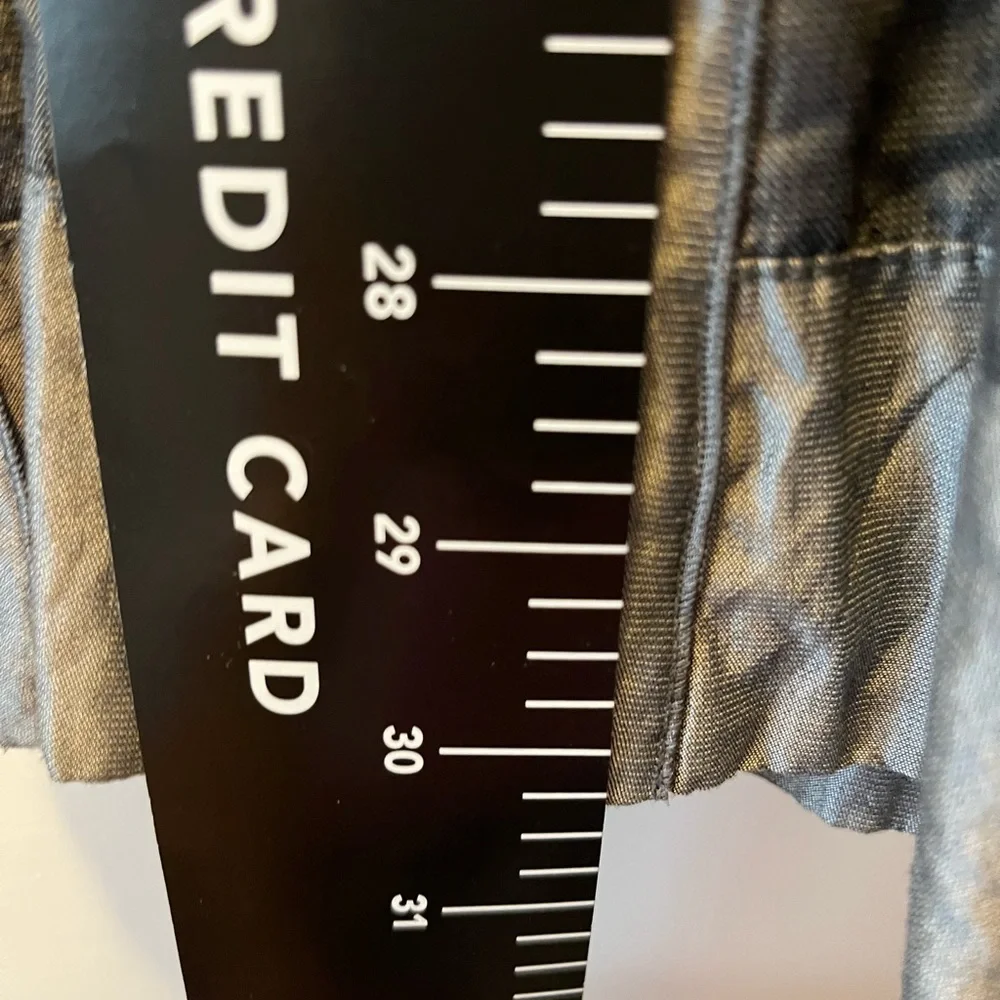 SAMOON collection high end beautiful knee length skirt - Picture 7 of 8